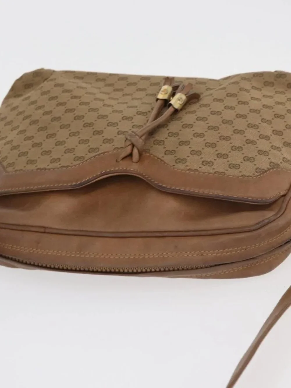 GUCCI Micro GG Supreme Shoulder Bag PVC Beige Gold Auth 175309